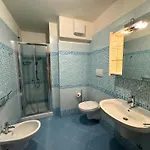 La Croma Apartment *