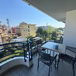 La Croma Apartment *