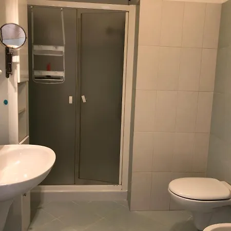 La Croma * גראדו