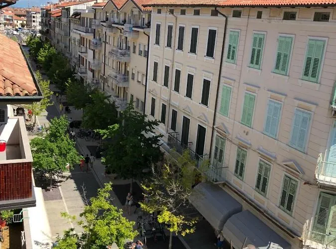 La Croma Apartment *